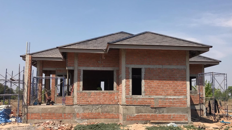 ผู้รับเหมา อำเภอปราสาท